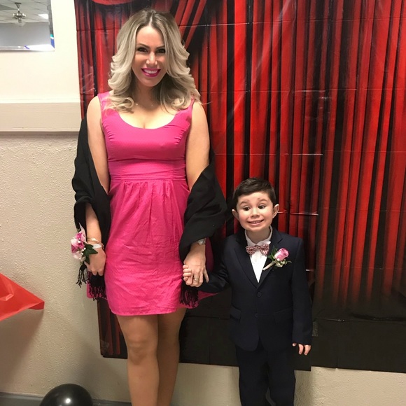 Hot pink Vineyard Vines cocktail dress - Picture 7 of 8